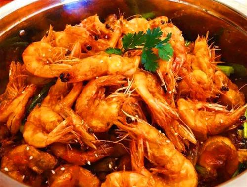 一锅红颜香辣虾